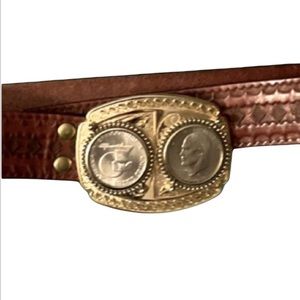 Vintage Belt! Bicentennial 1776-1976 Liberty Dollar buckle and tooled leather